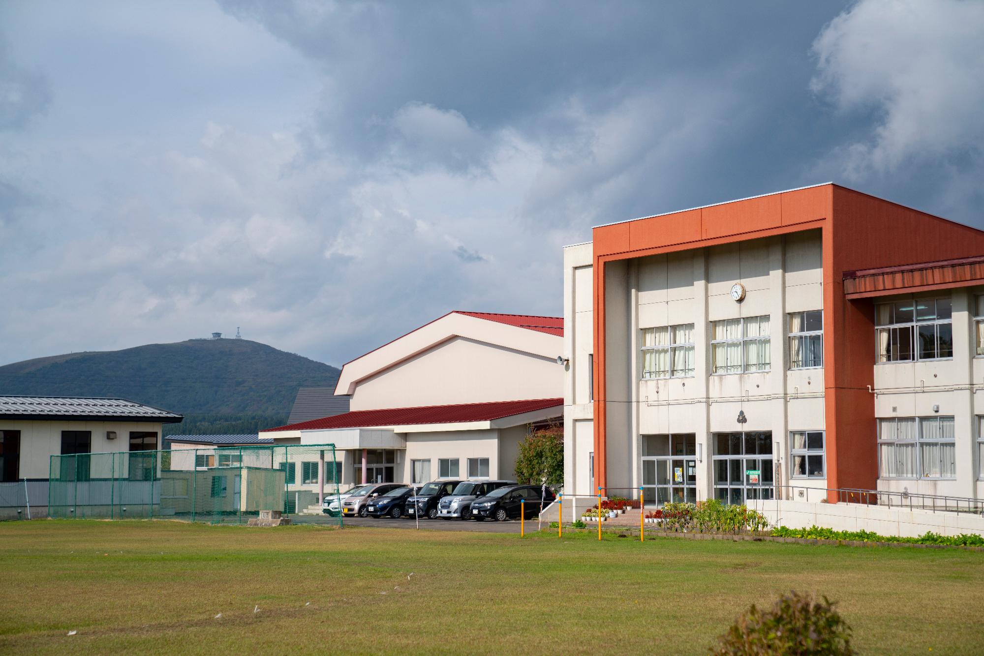 旧払戸小学校玄関
