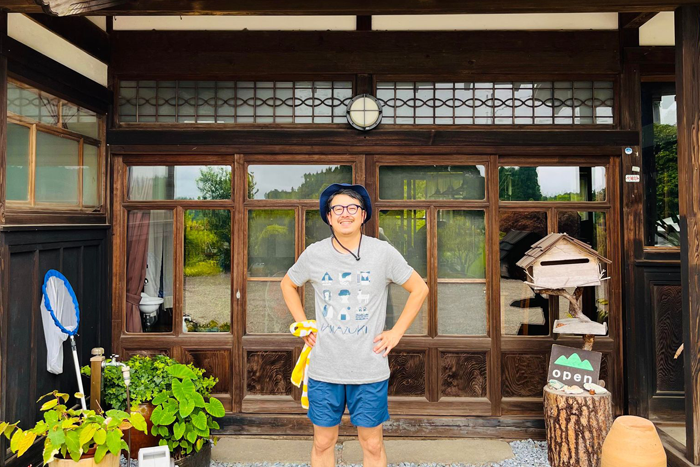 男鹿市にあるカフェ里山のカフェににぎ店主