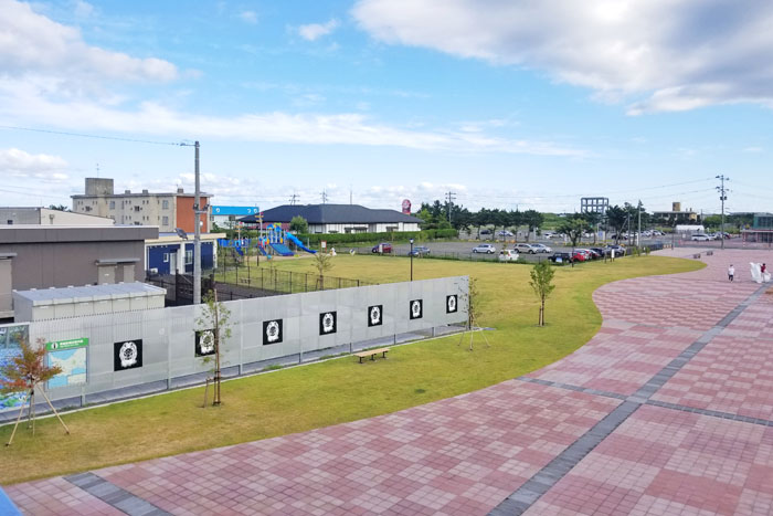 男鹿駅周辺広場