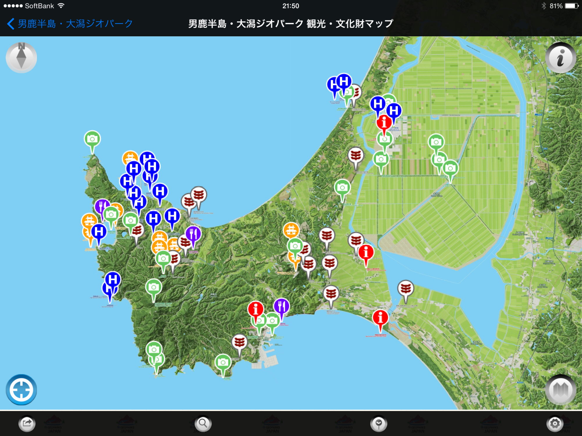 男鹿半島の地図に観光スポットや宿泊場所が表示されたアプリ画面